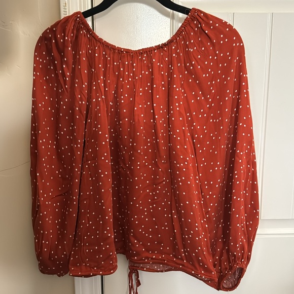 New Olivaceous Top Size S - Picture 3 of 7
